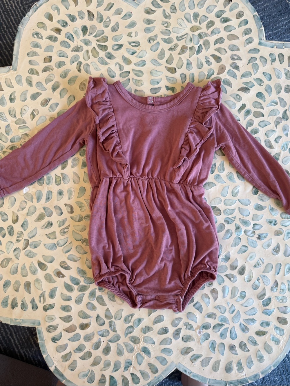 Kyte BABY Dusty Rose Ruffle Long Sleeve Bubble Romper onsie